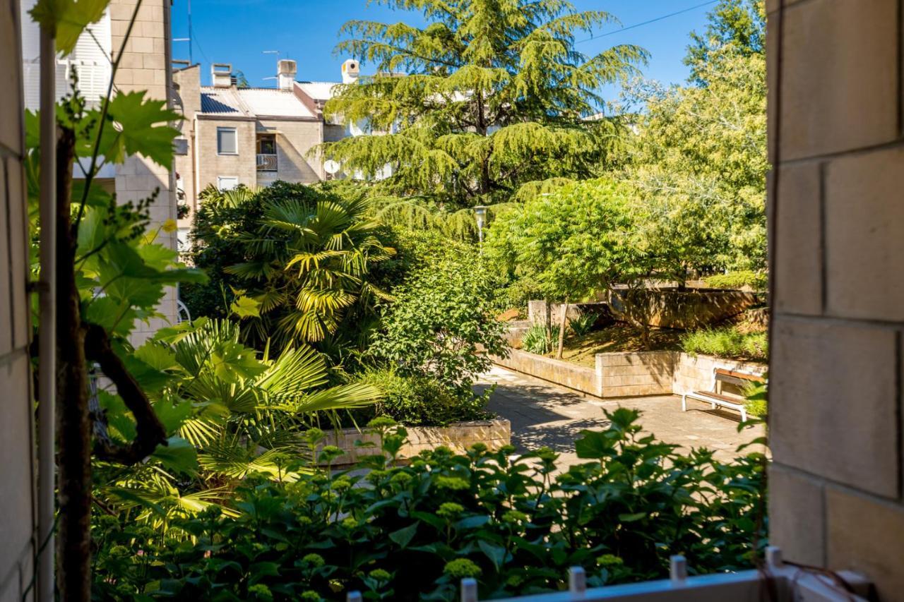 Apartment Jakovac By El-Pi Tours Njivice Kültér fotó