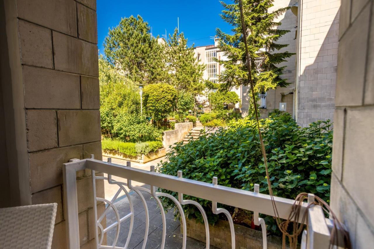 Apartment Jakovac By El-Pi Tours Njivice Kültér fotó